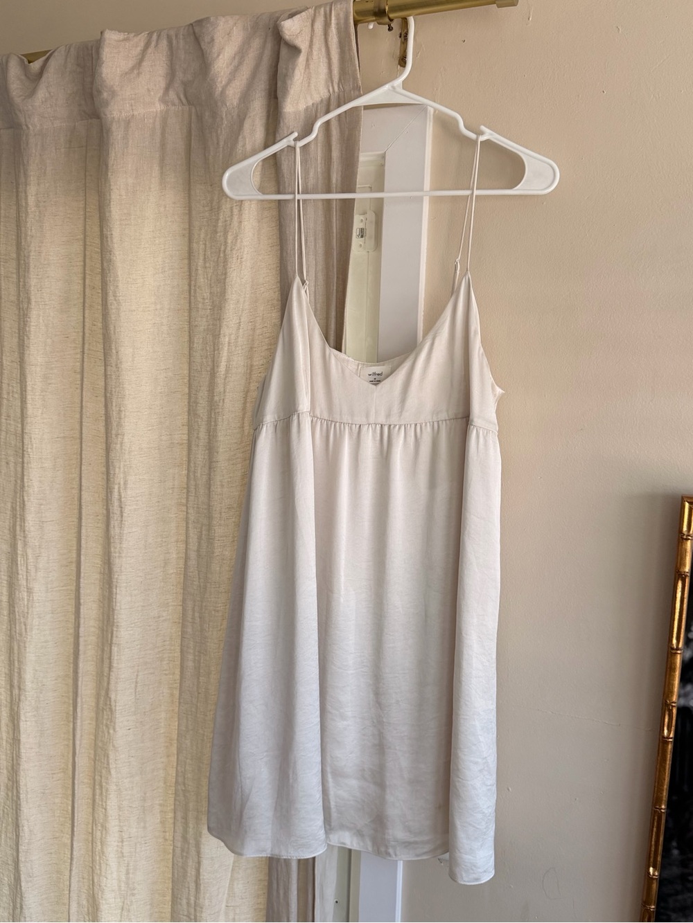 Wilfred Cream Slip Dress with Delicate Spaghetti Straps